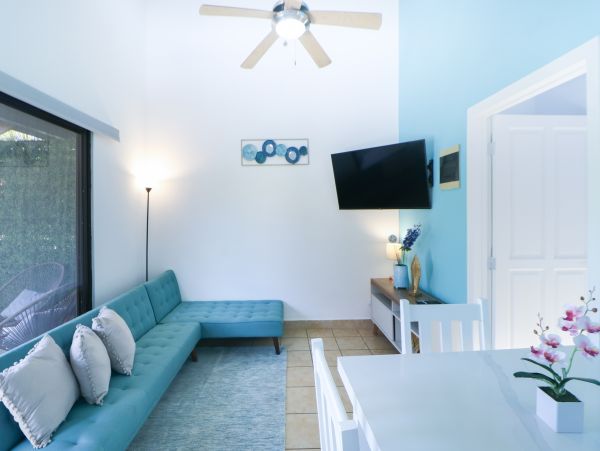 Playa Potrero Vacation Condo One Bedroom Walk to Beach