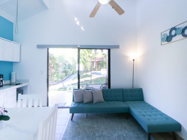 Playa Potrero Vacation Condo One Bedroom Walk to Beach