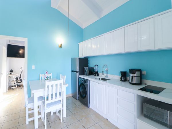Playa Potrero Vacation Condo One Bedroom Walk to Beach