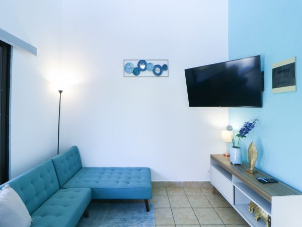 Playa Potrero Vacation Condo One Bedroom Walk to Beach