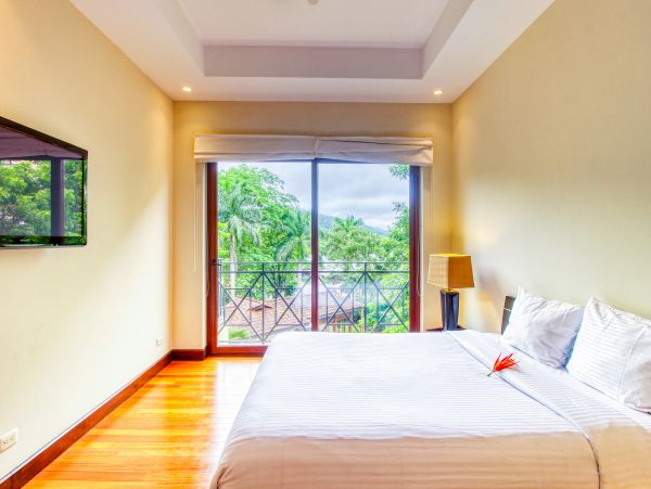Playa Hermosa  Guanacaste Home 1021056