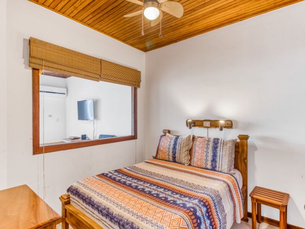 Playa Flamingo Home 1021067