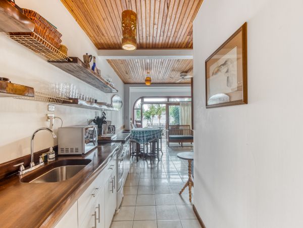 Playa Flamingo Home 1021067