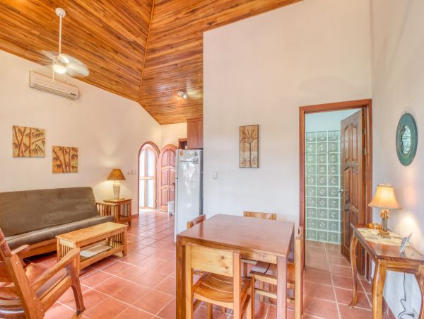 Playa Flamingo Home 1021073