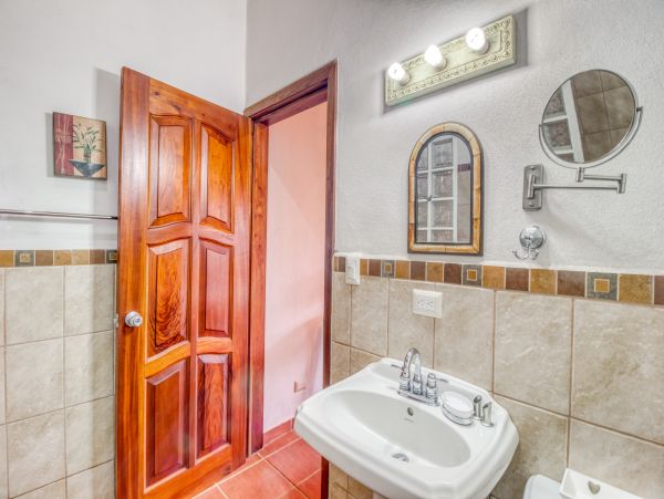 Playa Flamingo Home 1021073