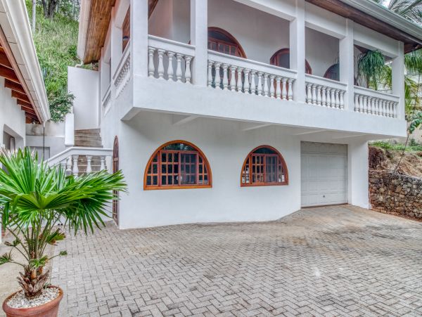Playa Flamingo Home 1021073
