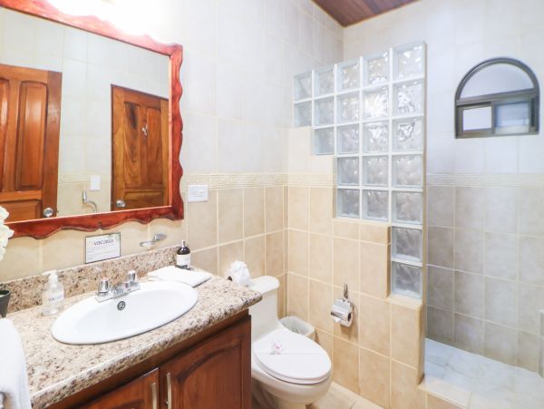 Playa Flamingo Home 1021075