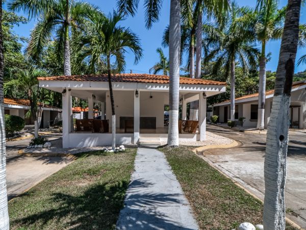 Playa Hermosa  Guanacaste Home 1021083