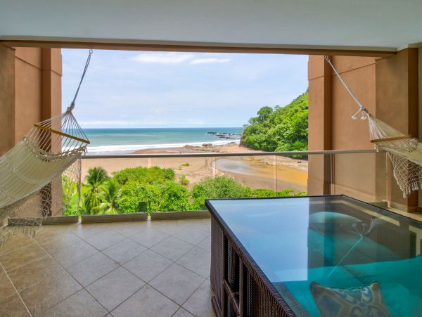 Luxury Oceanfront 2 Bedroom Condo in Jaco