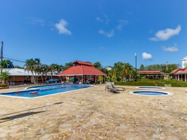 Jaco Condo 1021152