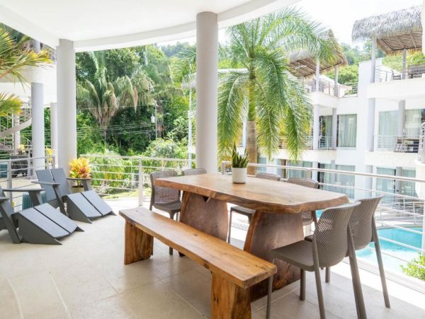 Luxury Condos with Pools and Private Hot Tub in Playa Hermosa