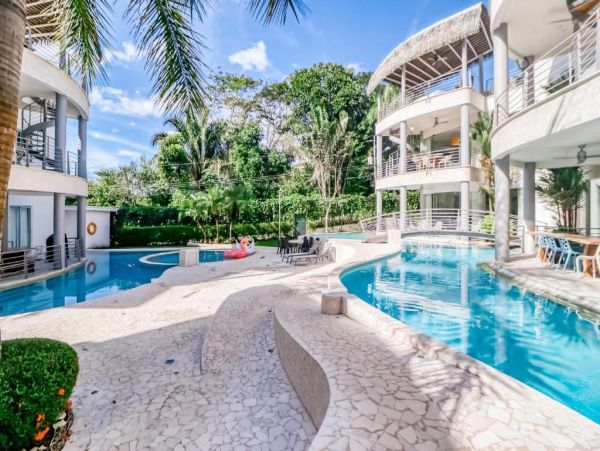 Luxury Condos with Pools and Private Hot Tub in Playa Hermosa