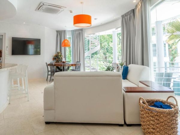 Luxury Condos with Pools and Private Hot Tub in Playa Hermosa