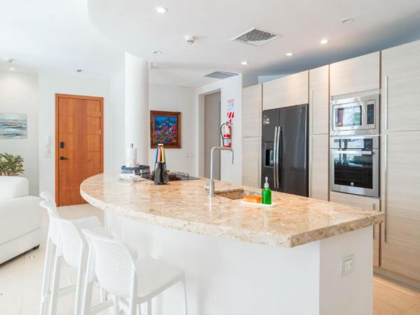 Luxury Condos with Pools and Private Hot Tub in Playa Hermosa