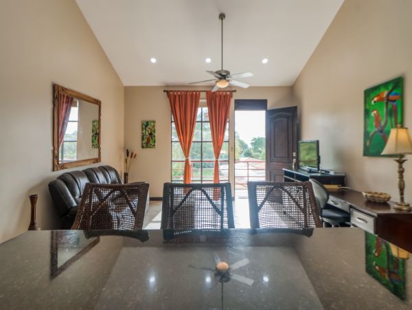 Jaco Condo 1021189