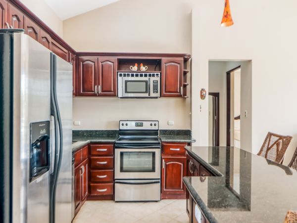 Jaco Condo 1021189