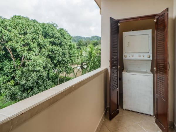 Jaco Condo 1021189