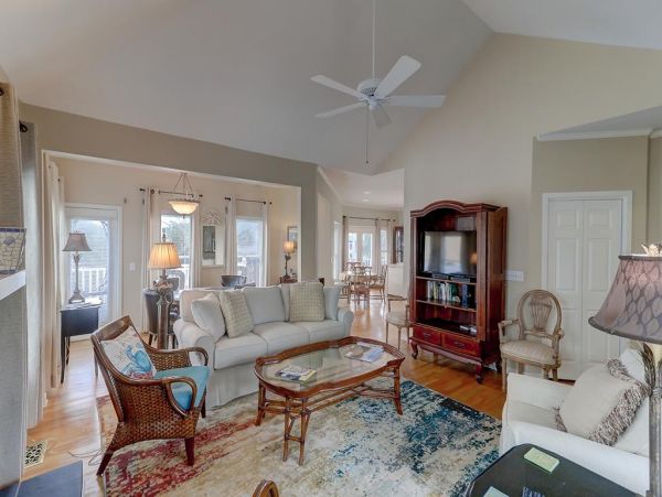 Isle Of Palms Home 1021212