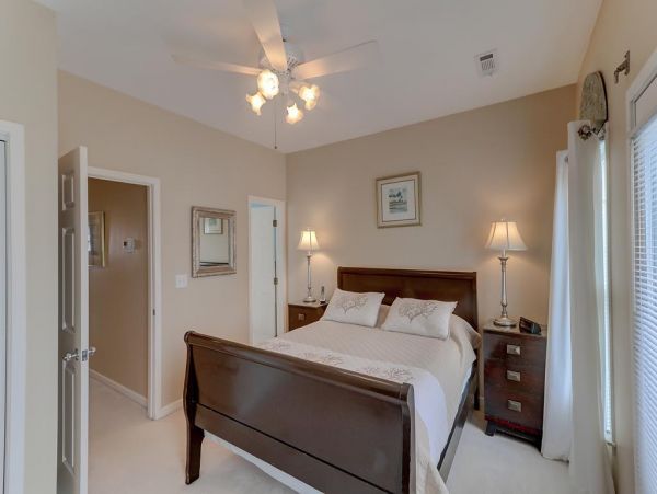 Isle Of Palms Home 1021212