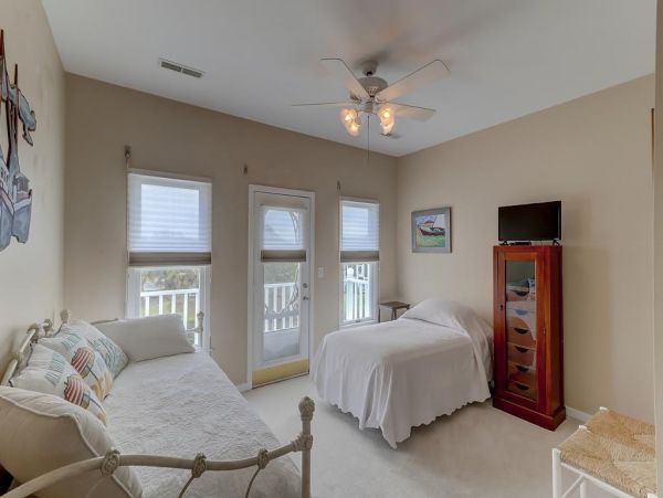 Isle Of Palms Home 1021212