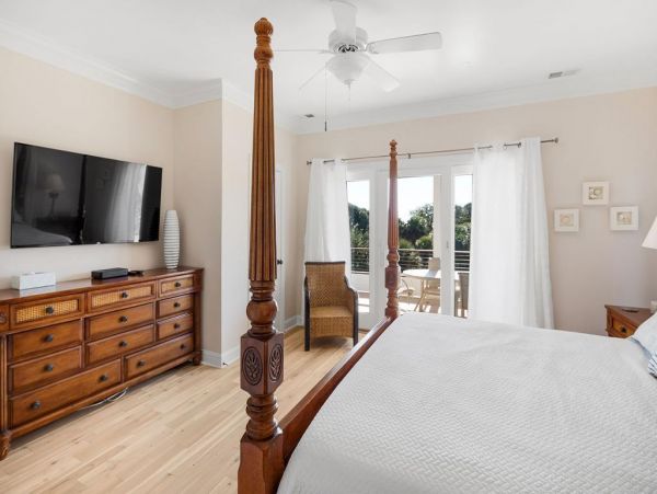 Isle Of Palms Home 1021214