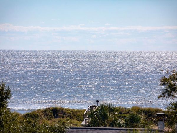 Isle Of Palms Home 1021214
