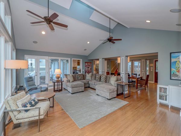 Isle Of Palms Home 1021215