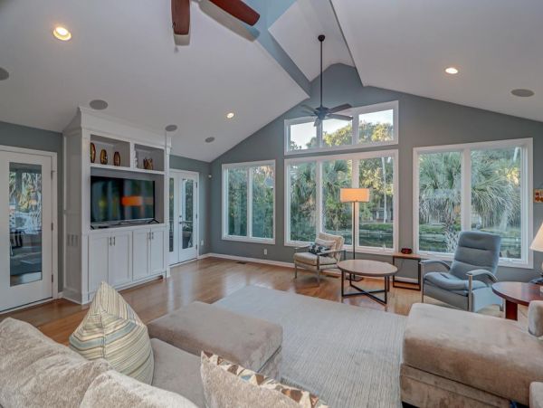 Isle Of Palms Home 1021215