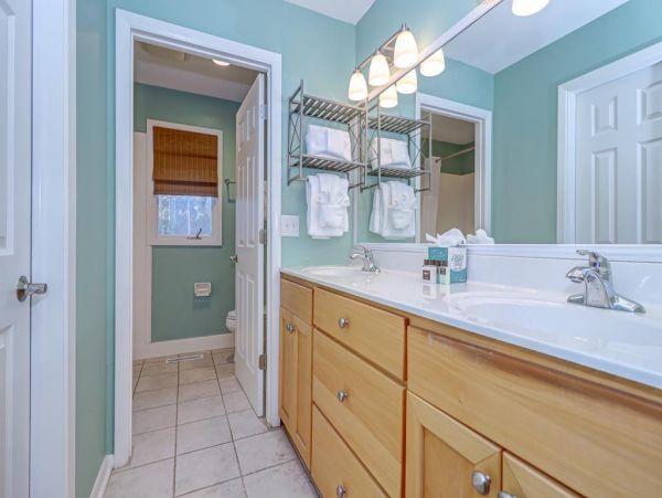 Isle Of Palms Home 1021215