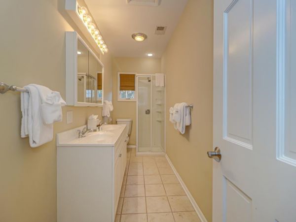 Isle Of Palms Home 1021215
