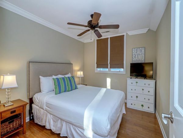 Isle Of Palms Home 1021215