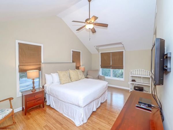 Isle Of Palms Home 1021215
