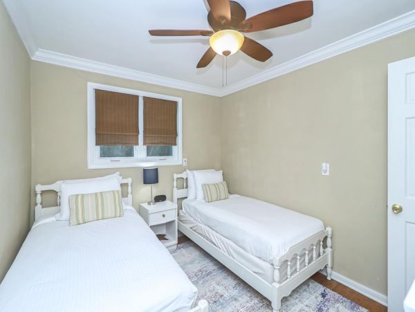 Isle Of Palms Home 1021215