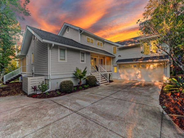 Isle Of Palms Home 1021215