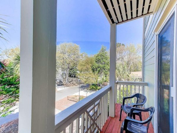 Isle Of Palms Home 1021216