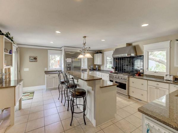 Isle Of Palms Home 1021216
