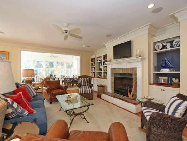 Isle Of Palms Home 1021221
