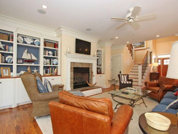 Isle Of Palms Home 1021221