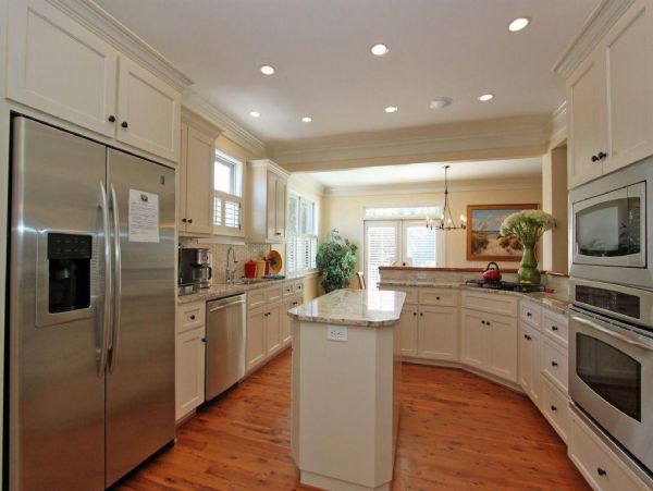 Isle Of Palms Home 1021221