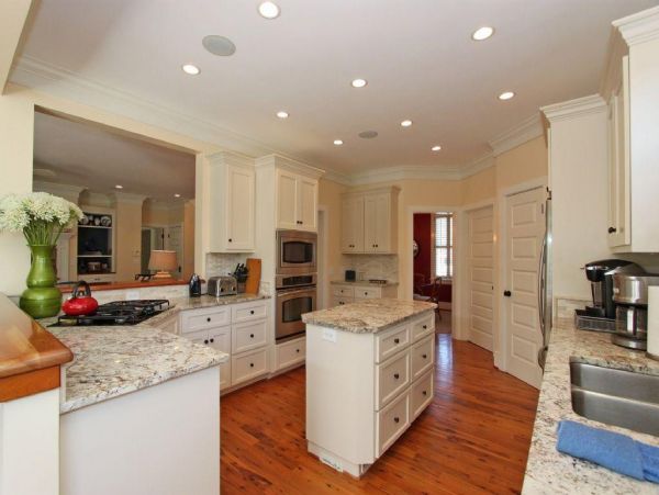 Isle Of Palms Home 1021221