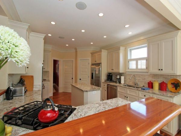 Isle Of Palms Home 1021221