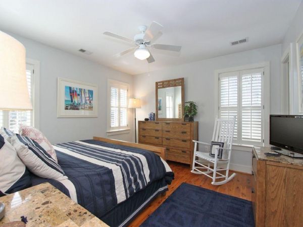 Isle Of Palms Home 1021221