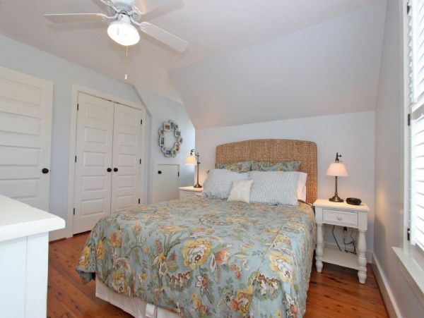 Isle Of Palms Home 1021221