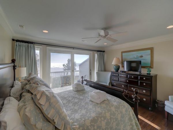 Isle Of Palms Condo 1021224