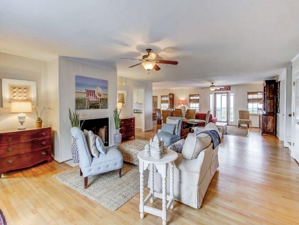 Isle Of Palms Home 1021226