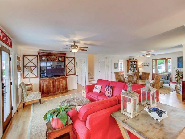 Isle Of Palms Home 1021226