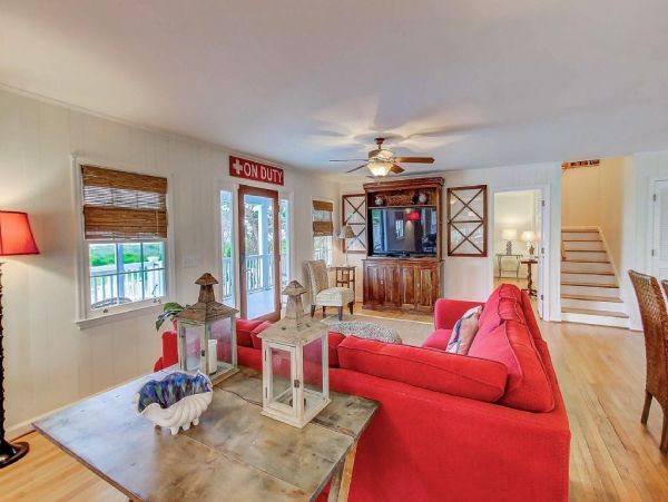 Isle Of Palms Home 1021226