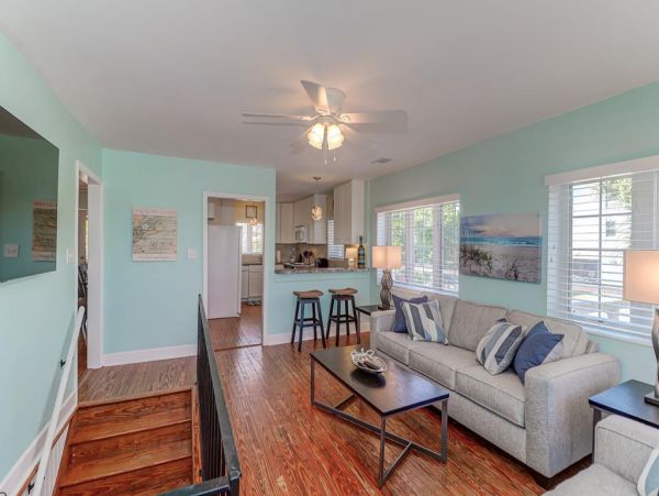 Isle Of Palms Home 1021229
