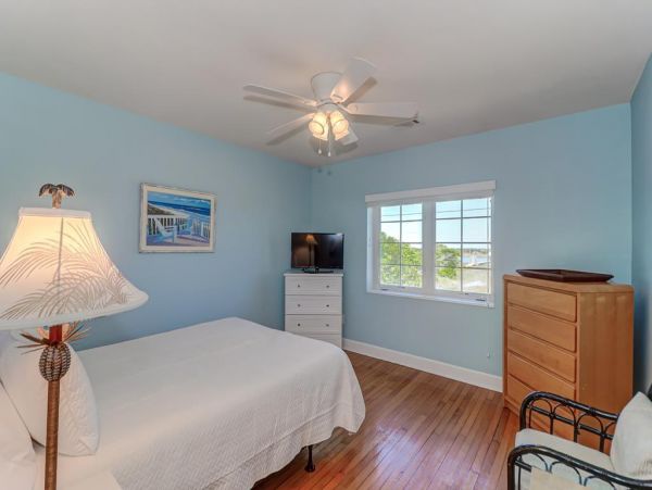 Isle Of Palms Home 1021229