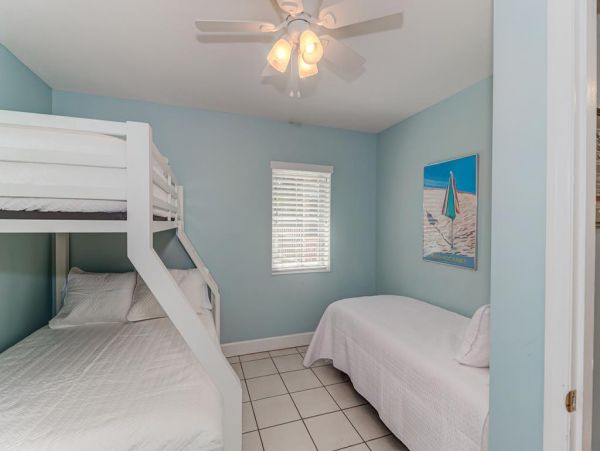 Isle Of Palms Home 1021229